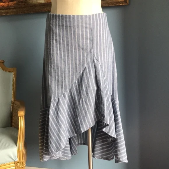 Gray striped asymmetric ruffled maxi 1/4 side zip trendy fall skirt size S - Picture 2 of 10